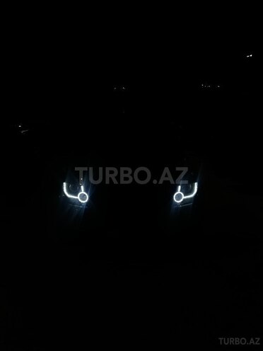 Land Rover Discovery-2