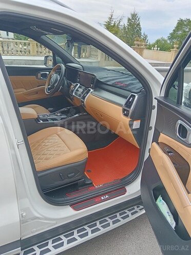 Kia Sorento-10