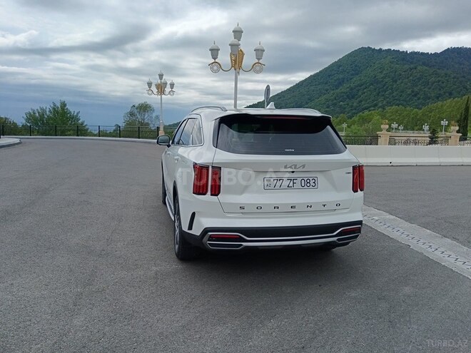 Kia Sorento-13