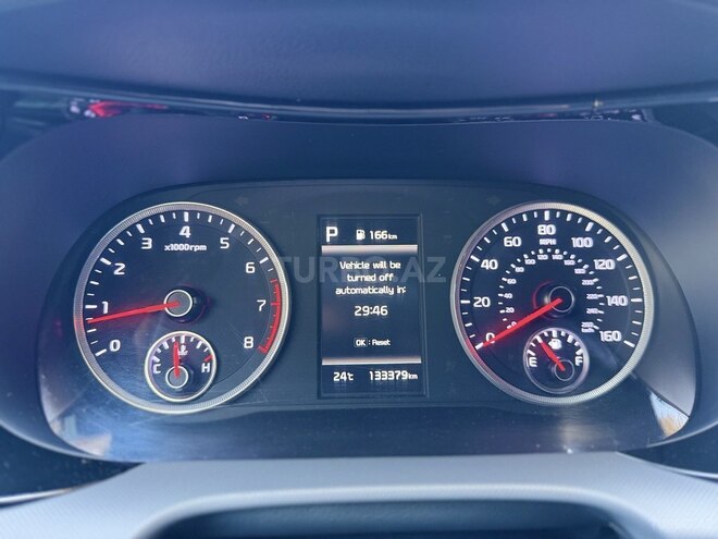 Kia K5-15