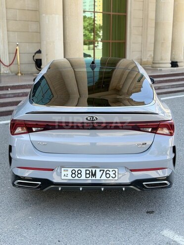 Kia K5-11