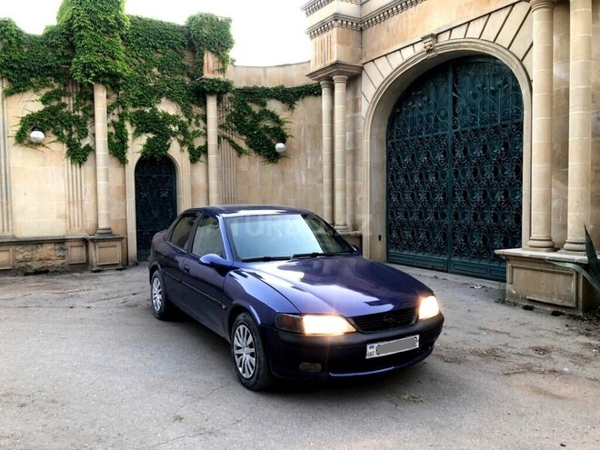 Opel Vectra-9
