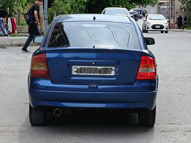 Opel Astra-2