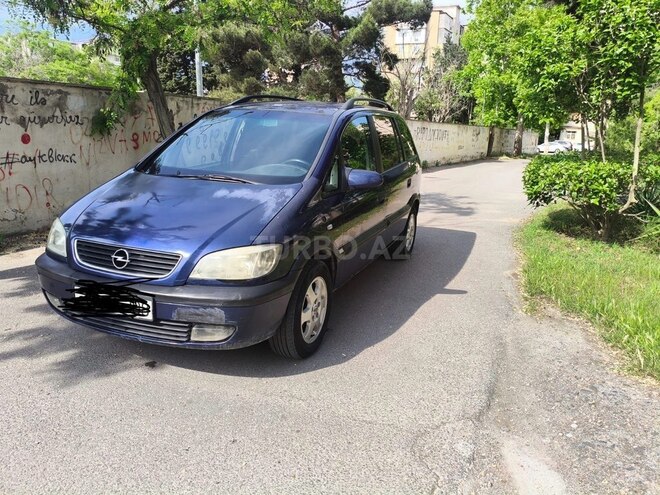 Opel Zafira-2