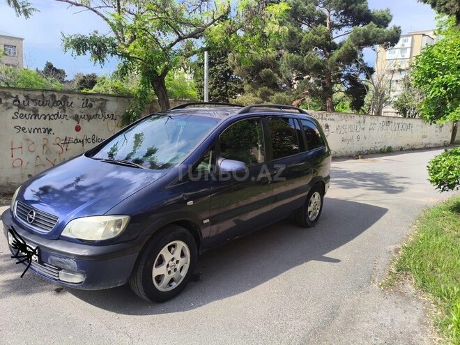 Opel Zafira-3