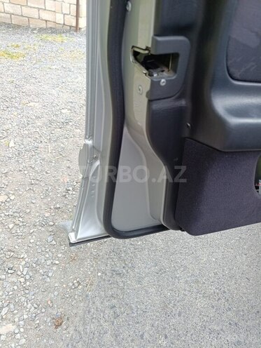 Mercedes E 200-12