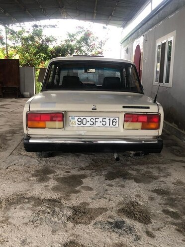LADA (VAZ) 2107-4