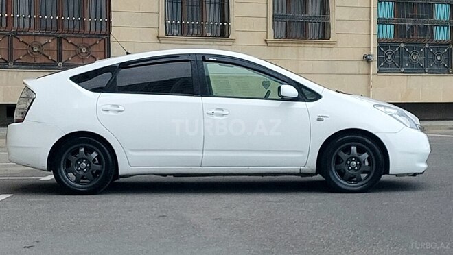 Toyota Prius-6