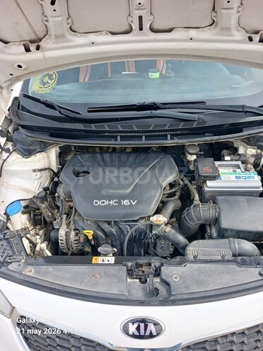 Kia Cerato-4