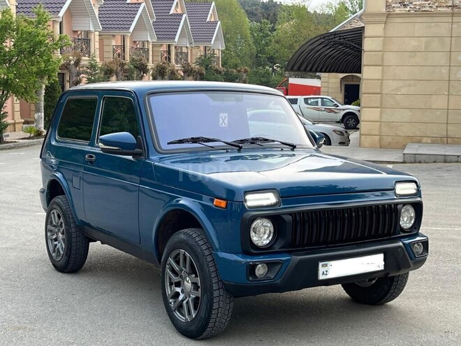 LADA (VAZ) Niva-3