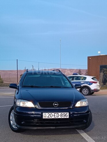 Opel Astra-2