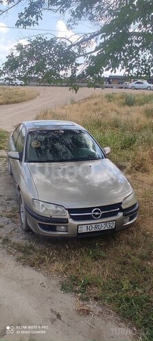Opel Omega-1