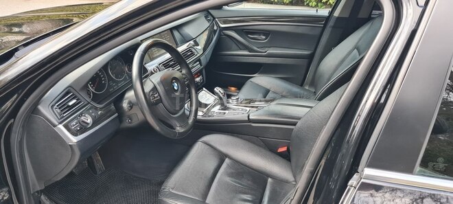 BMW 528-10