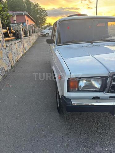 LADA (VAZ) 2107-10