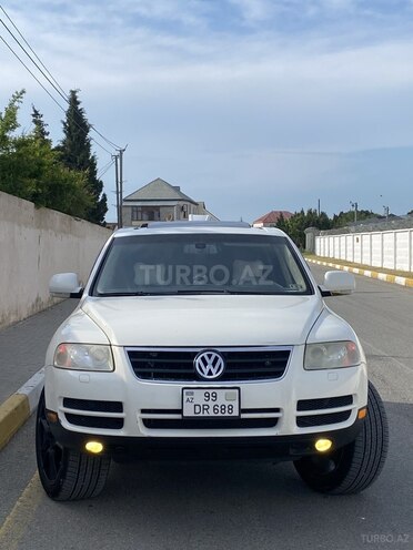 Volkswagen Touareg-1