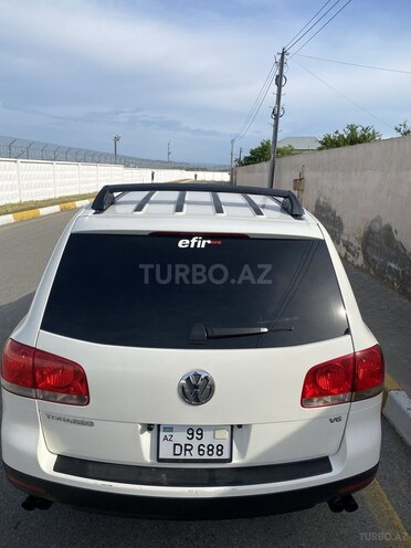 Volkswagen Touareg-5