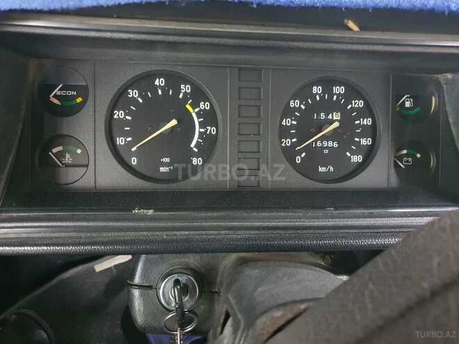 LADA (VAZ) 2107-2