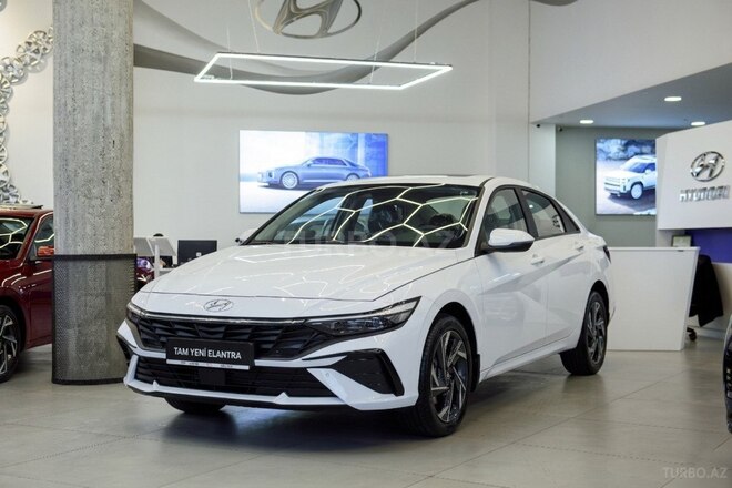 Hyundai Elantra-1