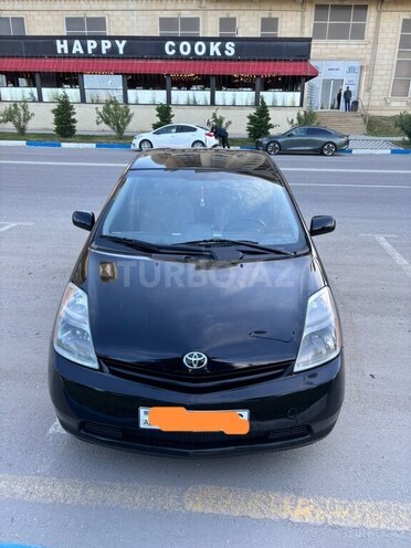Toyota Prius-2