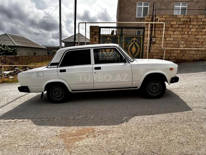 LADA (VAZ) 2107-15