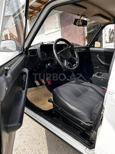 LADA (VAZ) 2107-13