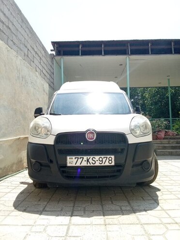 Fiat Doblo-1