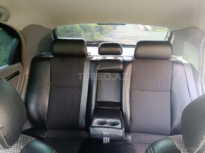 Chevrolet Lacetti-6