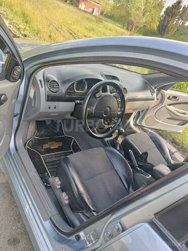 Chevrolet Lacetti-8