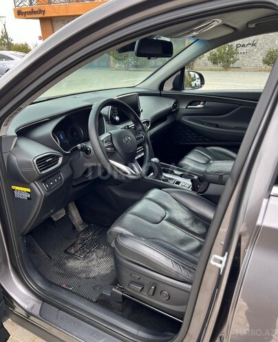 Hyundai Santa Fe-8