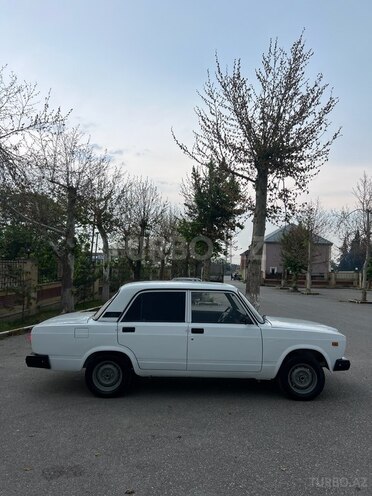 LADA (VAZ) 2107-5