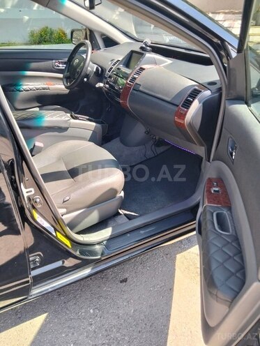 Toyota Prius-7