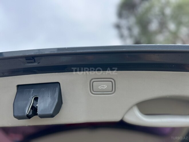 Kia Carnival-14
