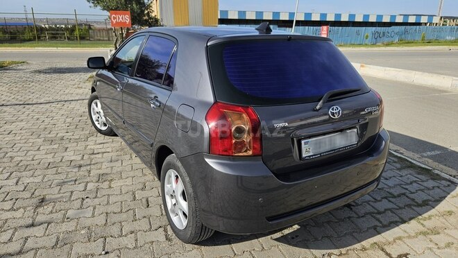 Toyota Corolla-8