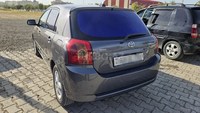 Toyota Corolla-10