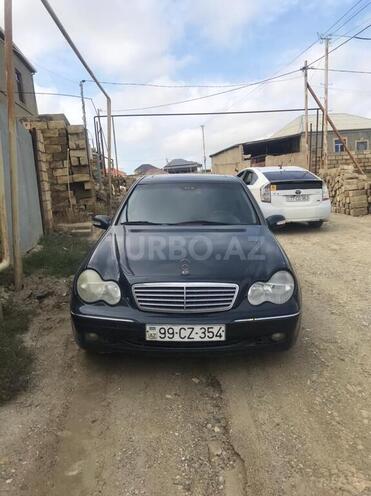 Mercedes C 200-1
