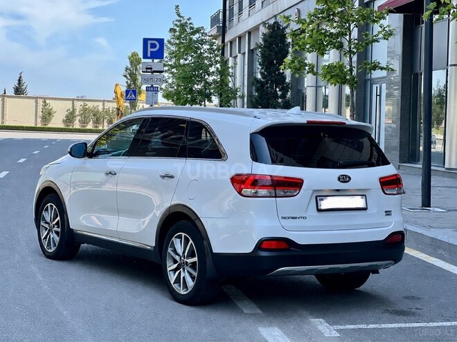 Kia Sorento-2