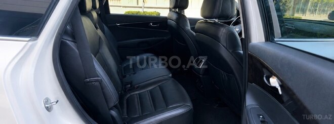 Kia Sorento-14