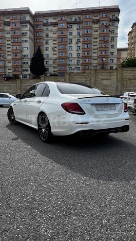 Mercedes E 450 4MATIC-8