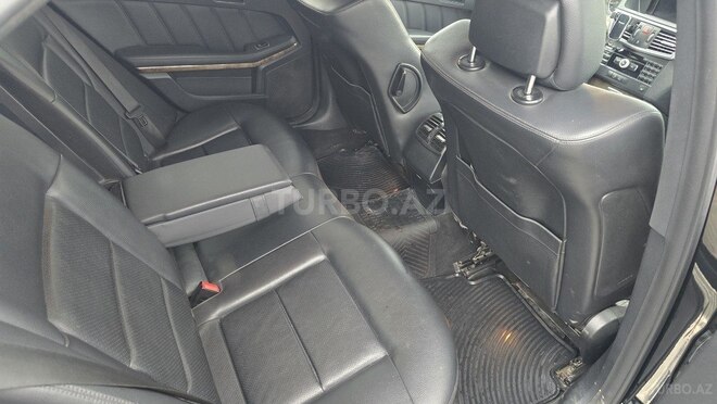Mercedes E 200-12