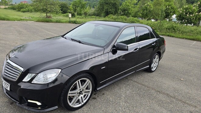 Mercedes E 200-6