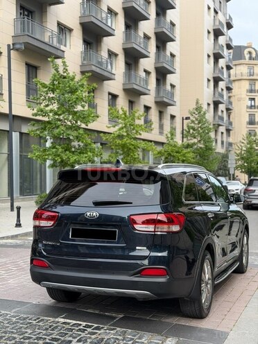 Kia Sorento-6