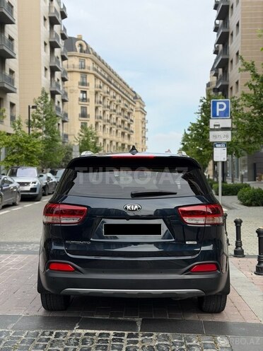 Kia Sorento-5