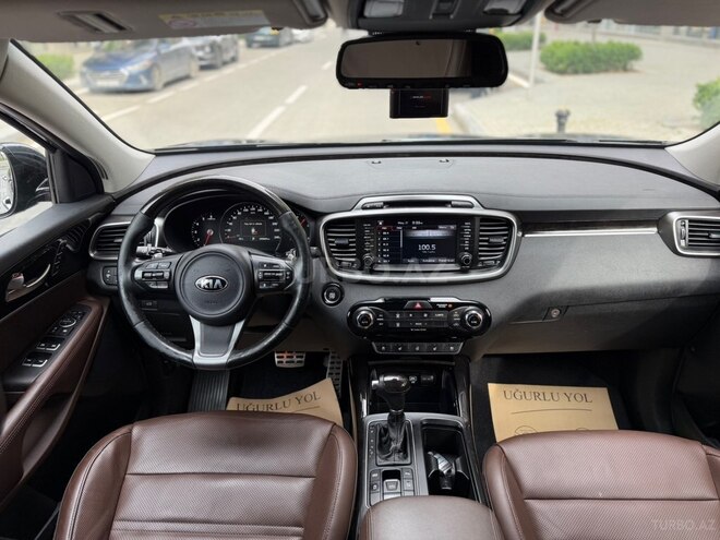 Kia Sorento-9