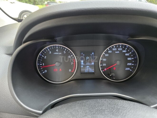 Kia Rio-19