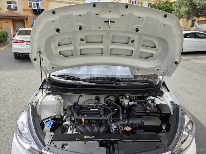 Kia Rio-20