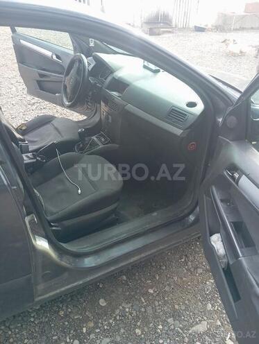 Opel Astra-2