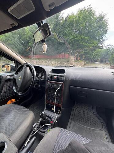 Opel Astra-11