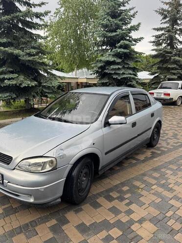 Opel Astra-3