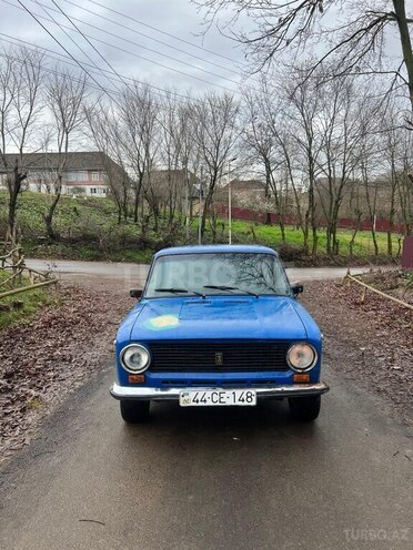LADA (VAZ) 21011-1