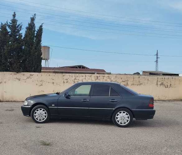 Mercedes C 240-2